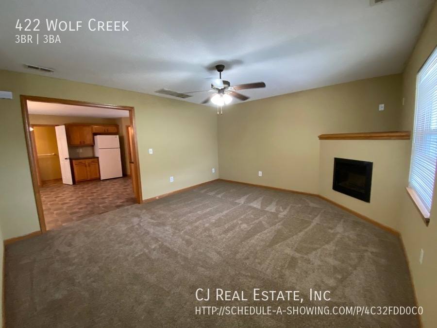 House for rent at 422 Wolf Creek, Grain Valley, MO 64029