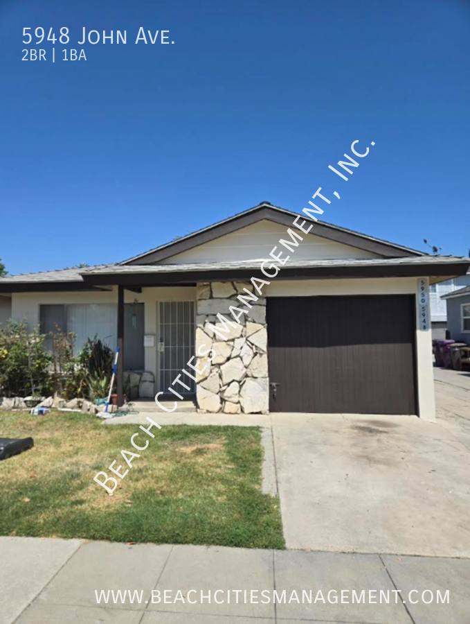 House for rent at 5948 John Ave, Long Beach, CA 90805