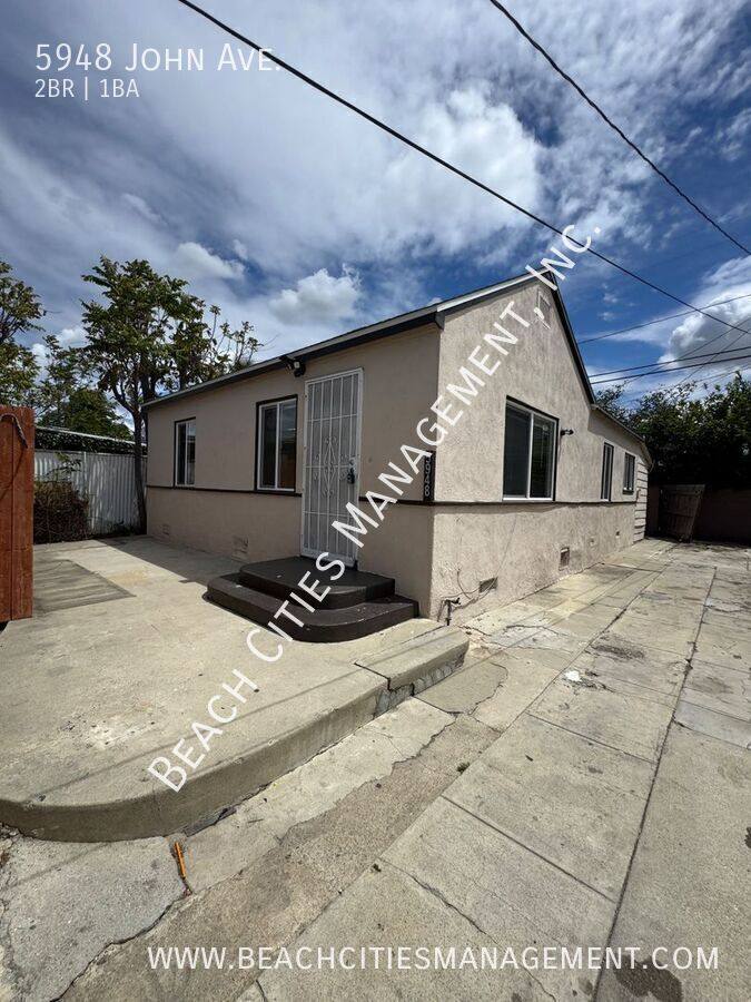 House for rent at 5948 John Ave, Long Beach, CA 90805