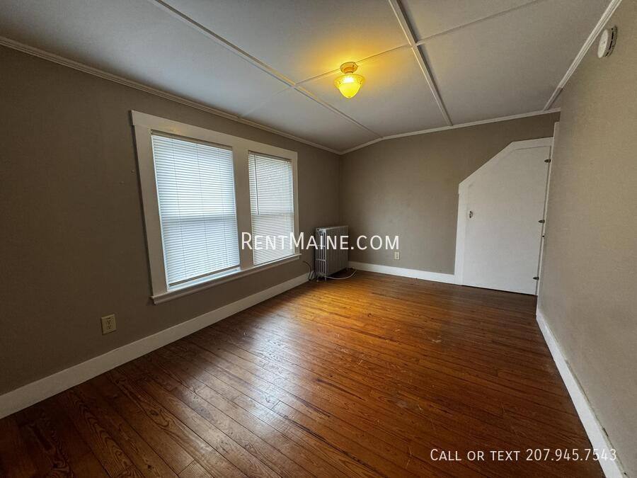 Apartment for rent at 28 Pleasant St #4, Waterville, ME 04901