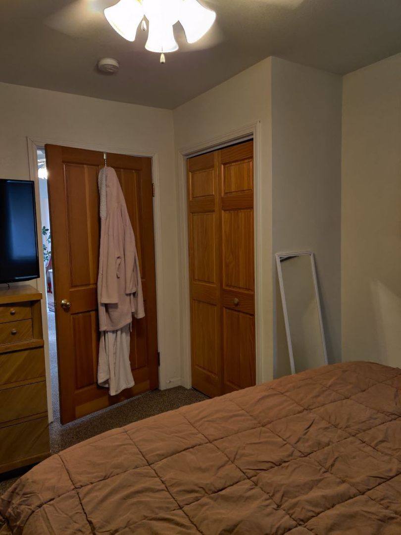 Apartment for rent at 2530 W 2nd St, Duluth, MN 55806