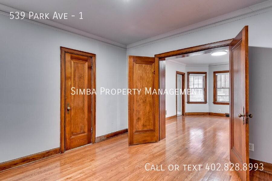 Apartment for rent at 539 Park Ave #1, Omaha, NE 68105