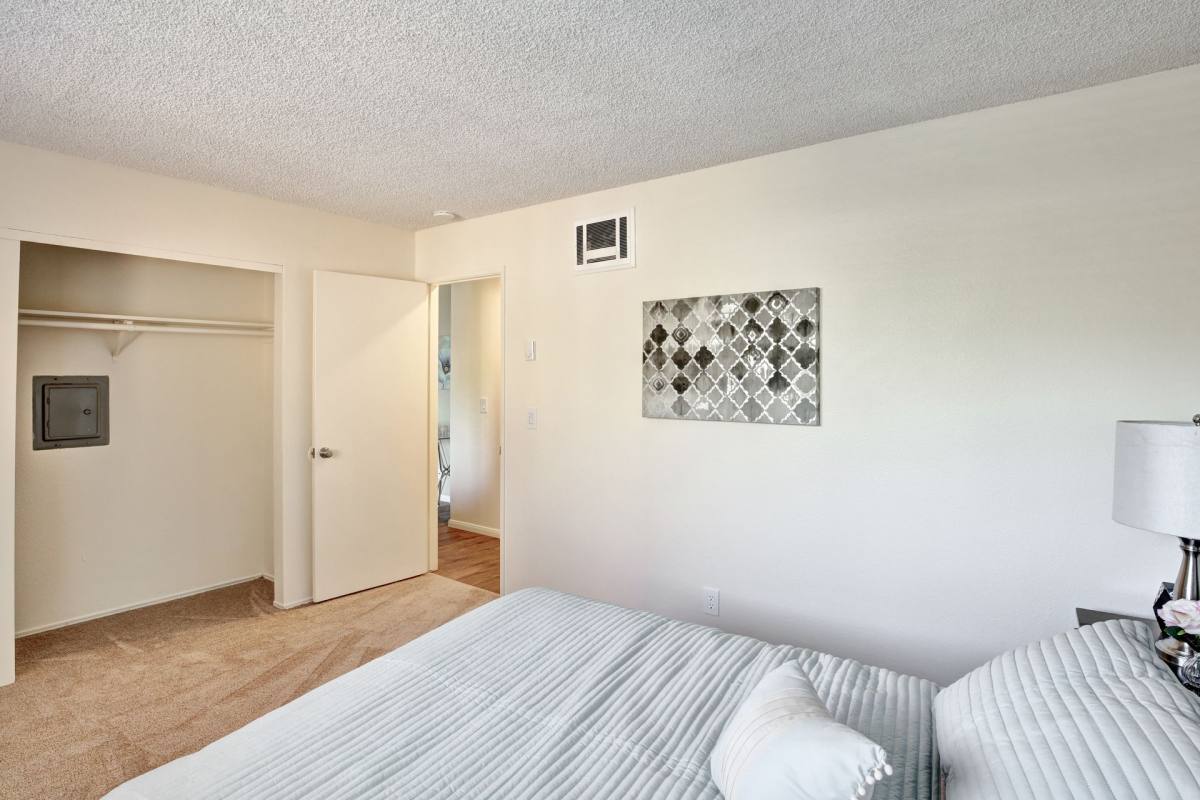 Apartment for rent at 1051 Del Mar Ave, Chula Vista, CA 91911