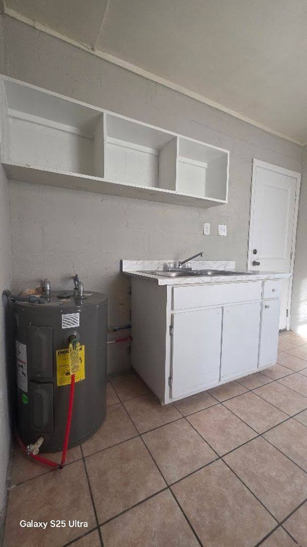 Apartment for rent at 1104 S McKinley St, Albany, GA 31701
