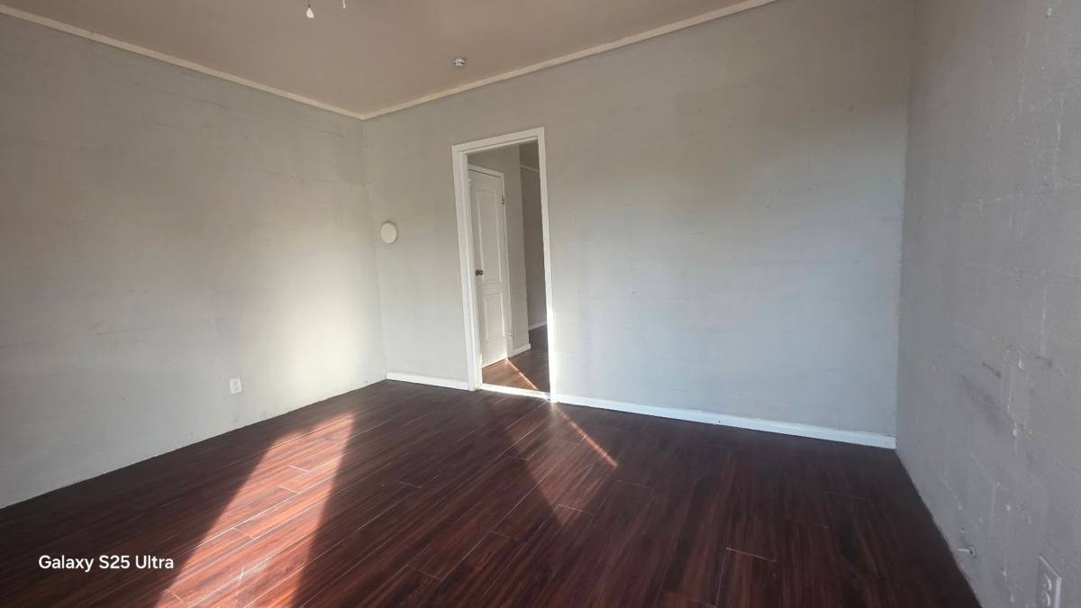Apartment for rent at 1104 S McKinley St, Albany, GA 31701