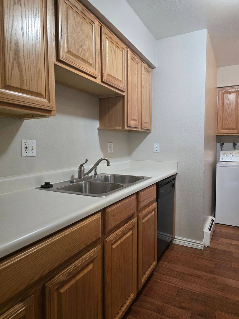 Townhouse for rent at 1033 W 112th Ave, Denver, CO 80234