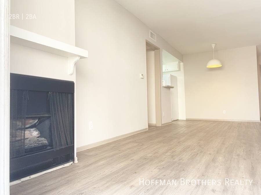 Apartment for rent at 3132 Bagley Ave #209, Los Angeles, CA 90034