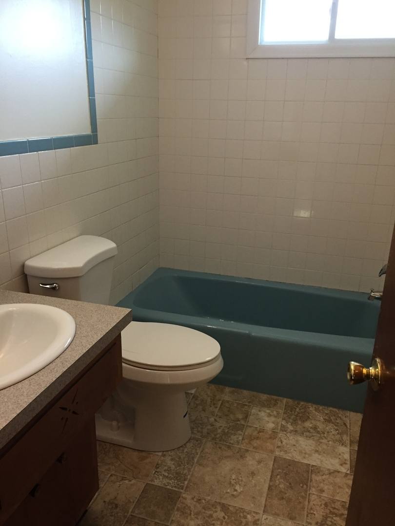 Apartment for rent at 91 Leffingwell Rd, Uncasville, CT 06382