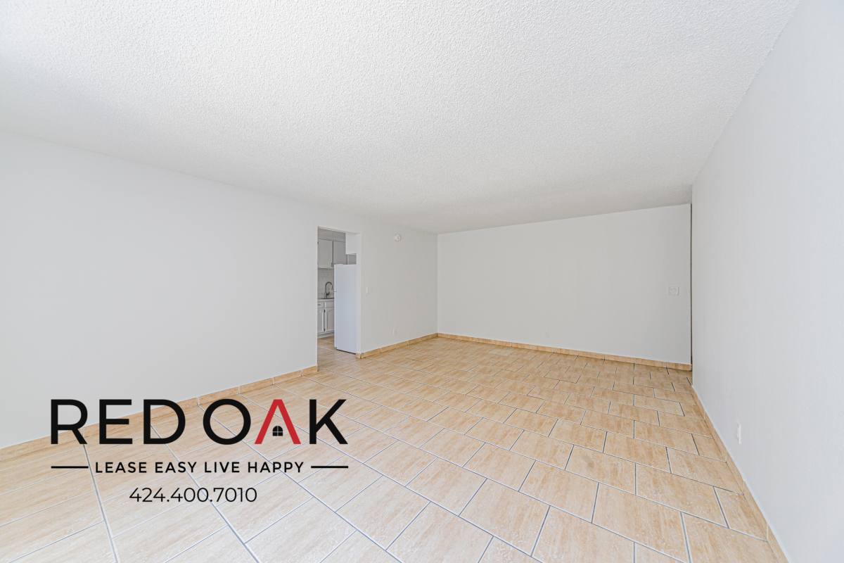 Condo for rent at 8828 Memory Park Ave #15, North Hills, CA 91343