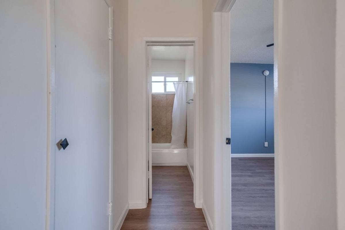 Apartment for rent at 1731 W 120th St #8, Los Angeles, CA 90047