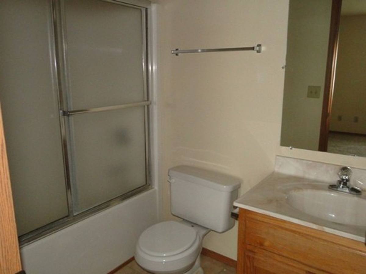 Apartment for rent at 25010 Scenic Dr, Waynesville, MO 65583