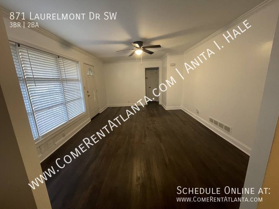 House for rent at 871 Laurelmont Dr SW, Atlanta, GA 30311
