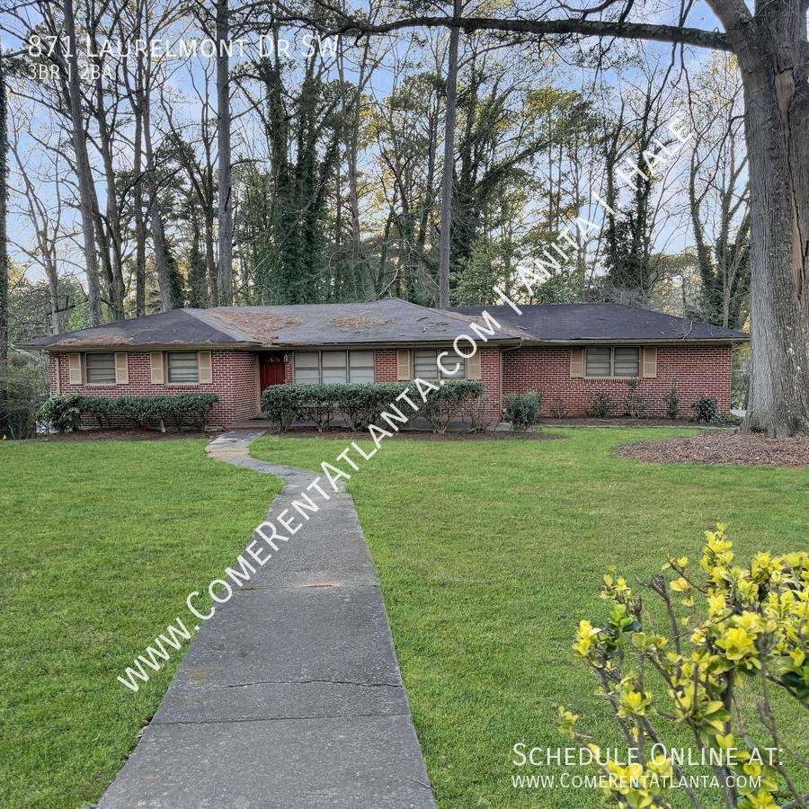 House for rent at 871 Laurelmont Dr SW, Atlanta, GA 30311