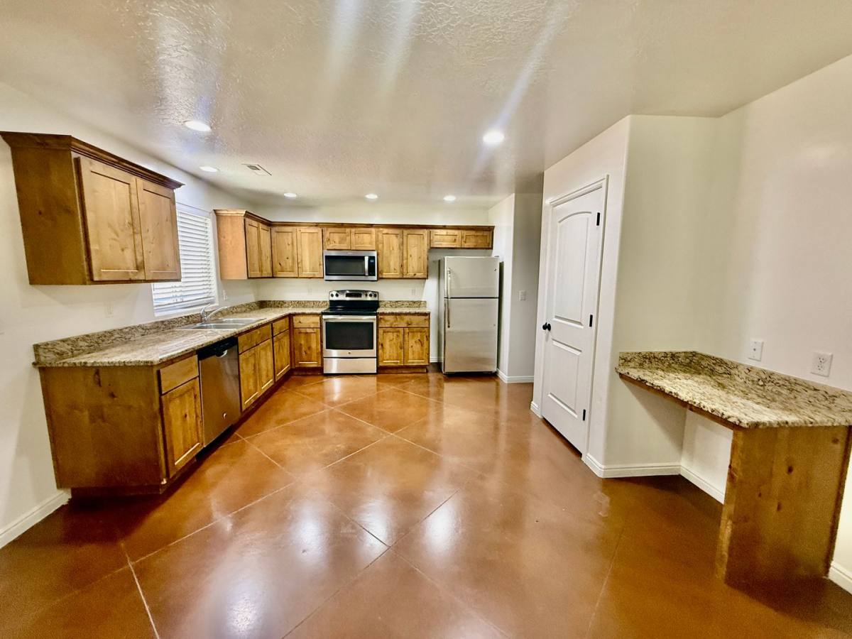 Townhouse for rent at 2801 E 450 N, Saint George, UT 84790