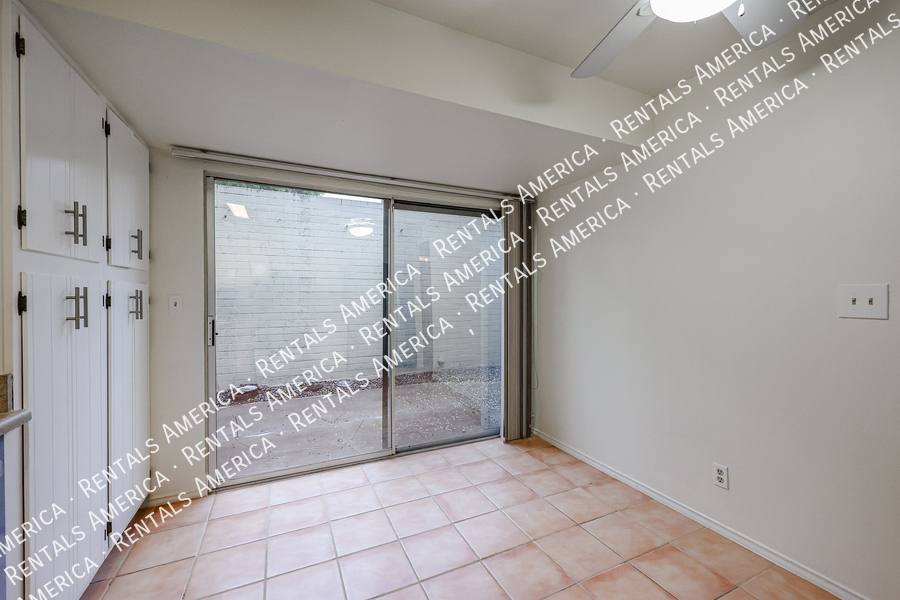 Townhouse for rent at 6626 N Majorca Lane W, Phoenix, AZ 85016