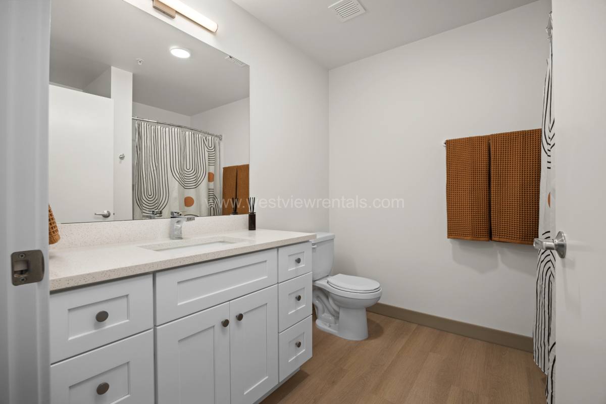 Apartment for rent at 711 Astor St, Bellingham, WA 98225