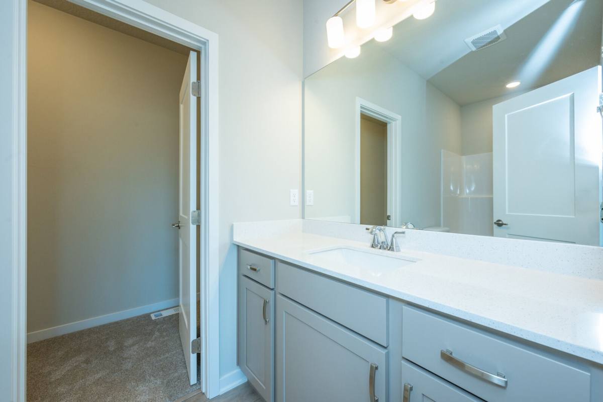 Townhouse for rent at 355 Northern Trace Way, Polk City, IA 50226