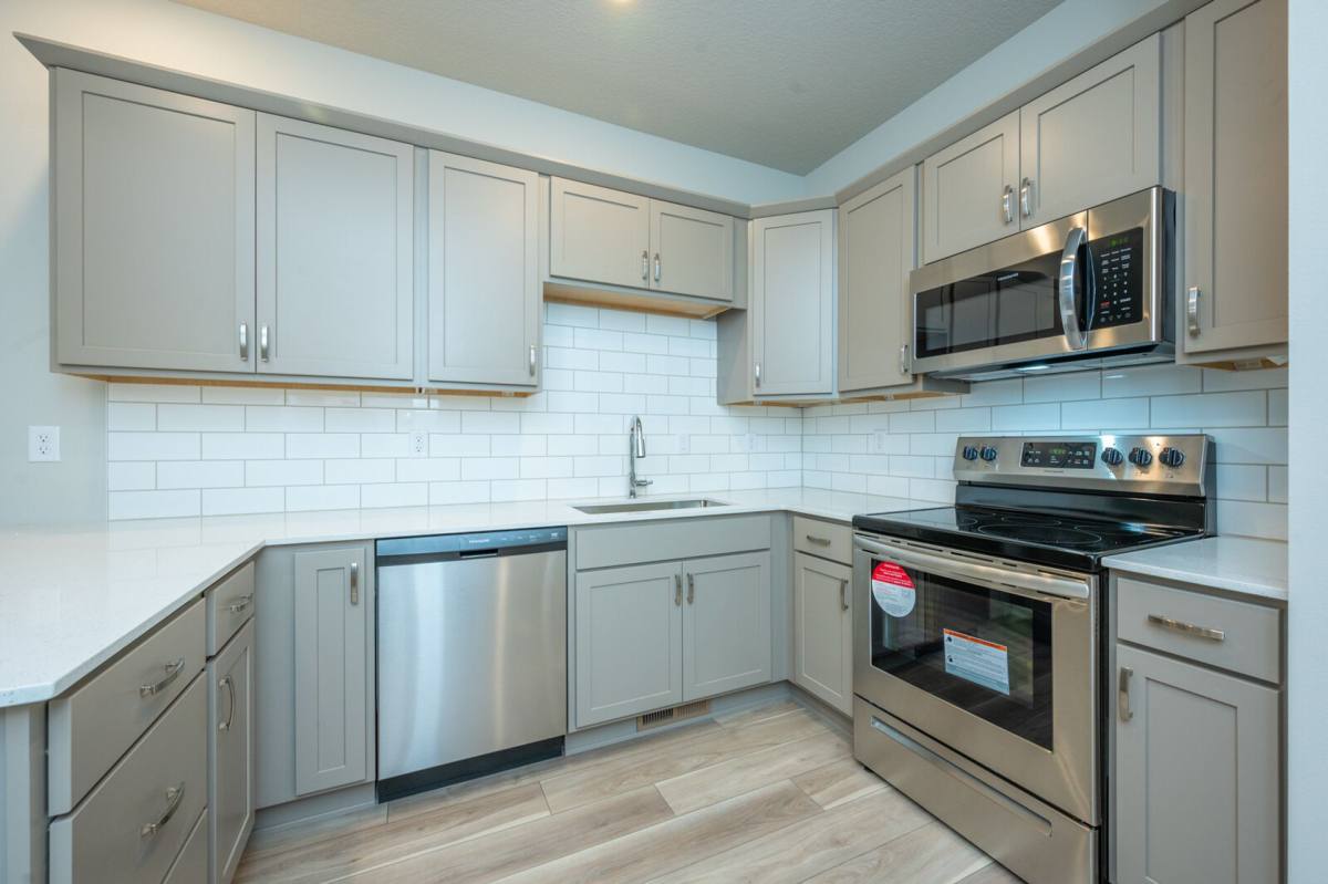 Townhouse for rent at 355 Northern Trace Way, Polk City, IA 50226