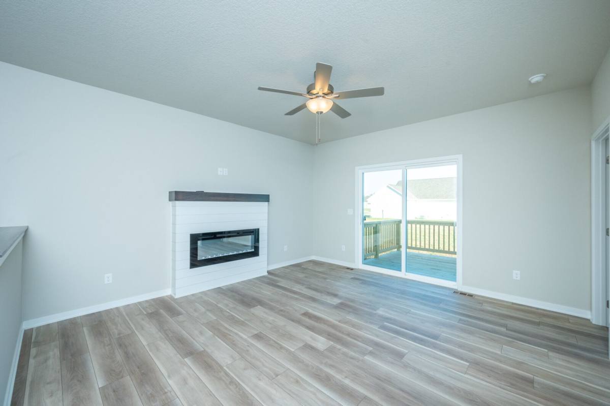 Townhouse for rent at 355 Northern Trace Way, Polk City, IA 50226