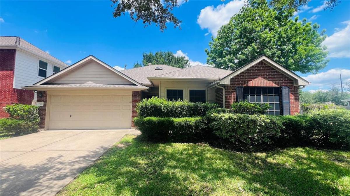 House for rent at 1931 Stanford Park Court, Katy, TX 77450