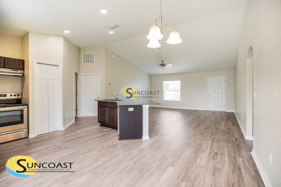 House for rent at 5541 SW 153rd St Rd, Ocala, FL 34473