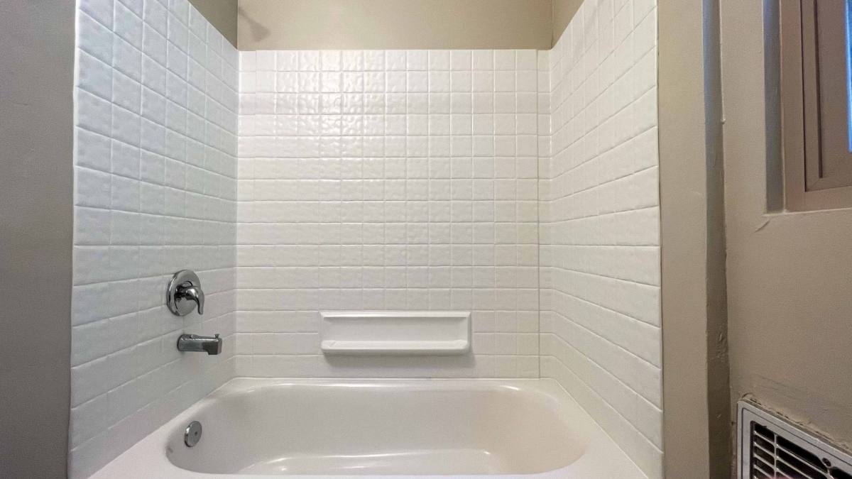 Apartment for rent at 8437-8441 La Mesa Blvd, La Mesa, CA 91942