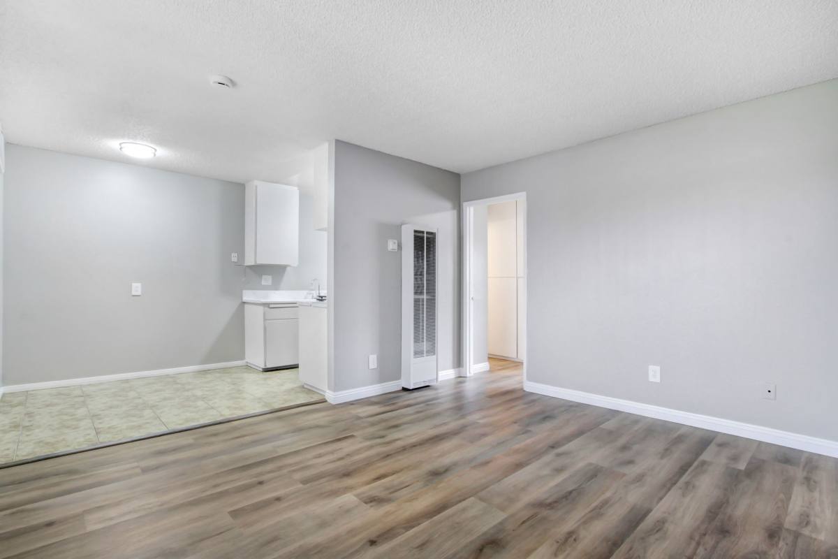 Apartment for rent at 8919 Mango Ave, Fontana, CA 92335