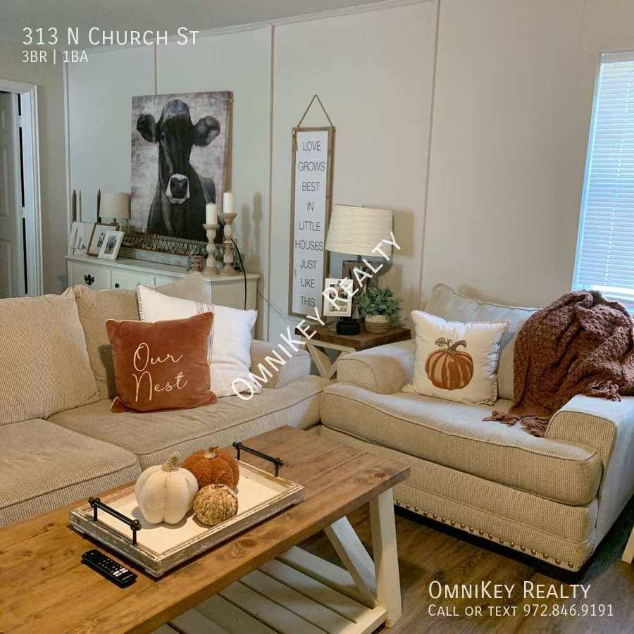 House for rent at 313 N Church St, Blue Ridge, TX 75424