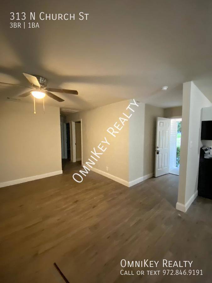 House for rent at 313 N Church St, Blue Ridge, TX 75424