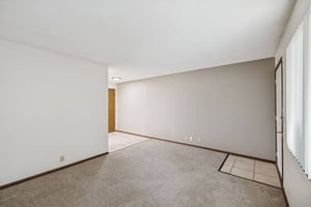 Apartment for rent at 2504 Vine St, Lincoln, NE 68503