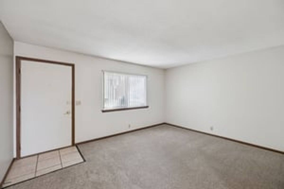 Apartment for rent at 2504 Vine St, Lincoln, NE 68503