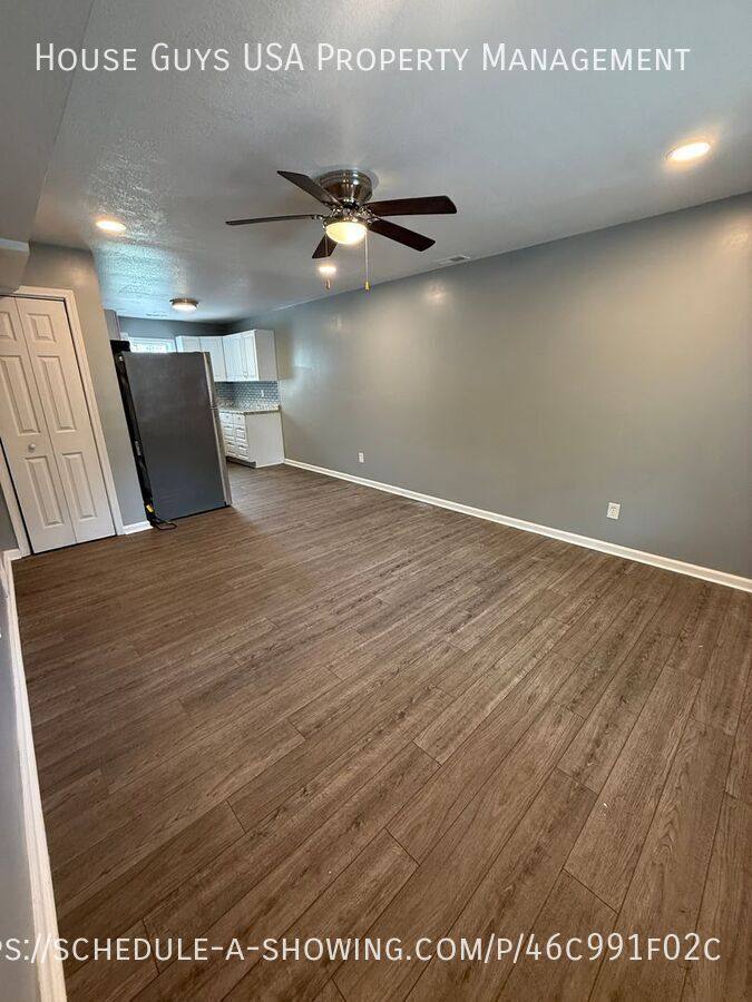 House for rent at 3201 E 20th St, Kansas City, MO 64127