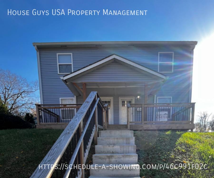 House for rent at 3201 E 20th St, Kansas City, MO 64127