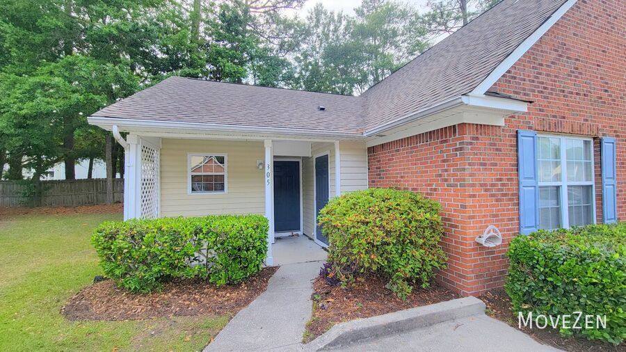 House for rent at 305 Saint Rosea Dr, Wilmington, NC 28405