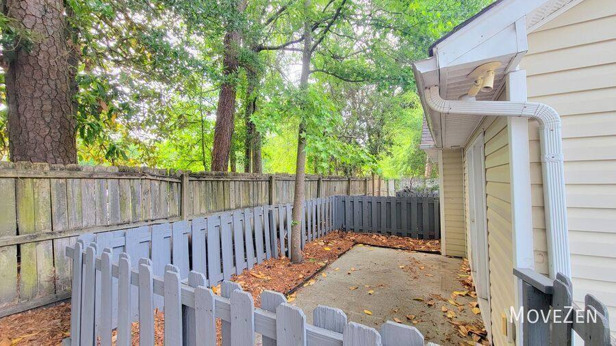 House for rent at 305 Saint Rosea Dr, Wilmington, NC 28405