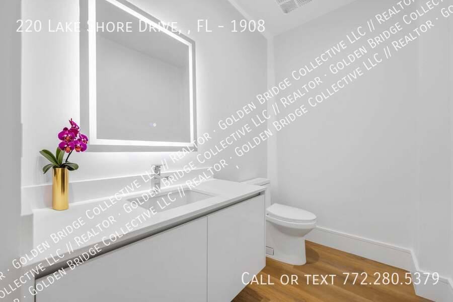 Apartment for rent at 220 Lake Shore Dr #1908, West Palm Beach, FL 33403