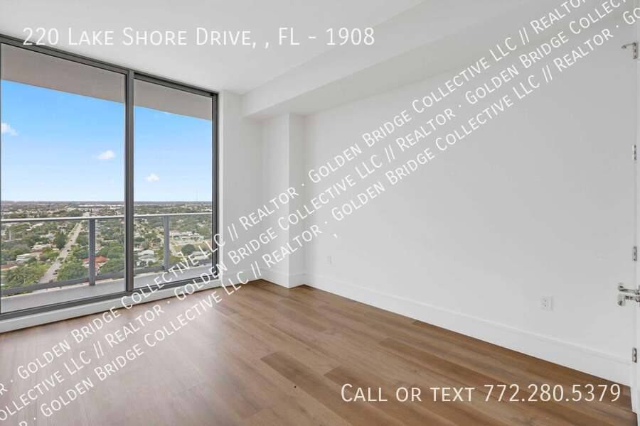 Apartment for rent at 220 Lake Shore Dr #1908, West Palm Beach, FL 33403