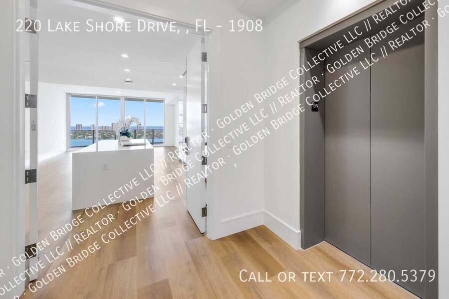 Apartment for rent at 220 Lake Shore Dr #1908, West Palm Beach, FL 33403