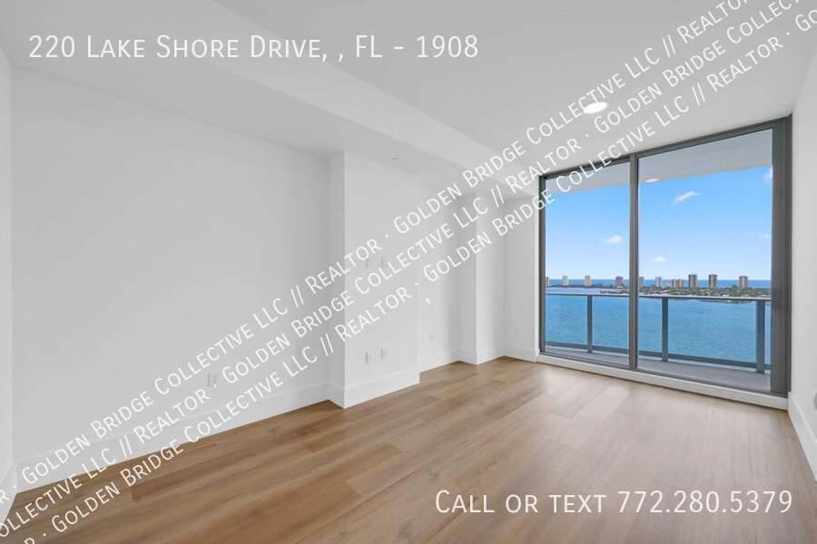 Apartment for rent at 220 Lake Shore Dr #1908, West Palm Beach, FL 33403