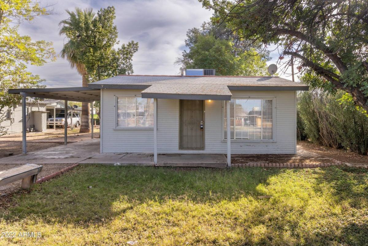 Apartment for rent at 3311 E Cambridge Ave, Phoenix, AZ 85008
