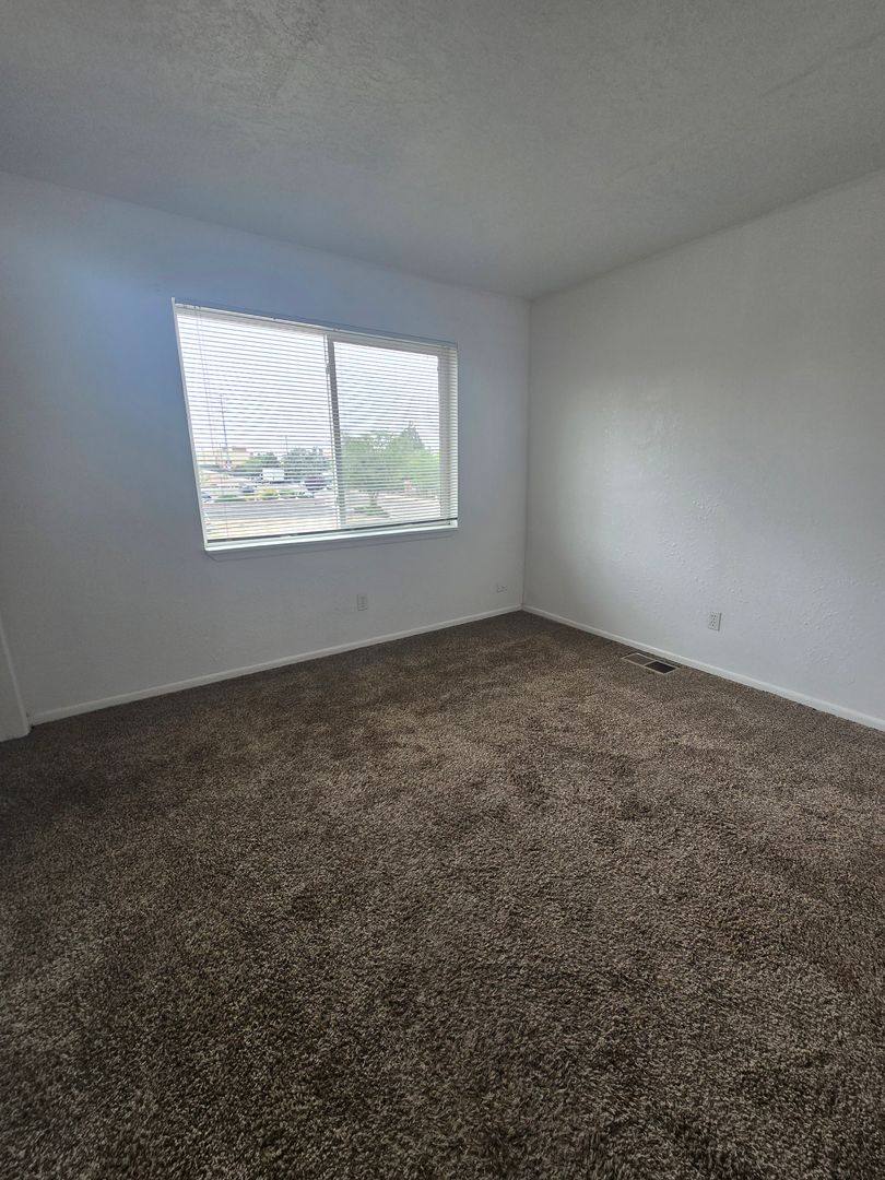 House for rent at 1832 Buena Vista Dr SE, Albuquerque, NM 87106