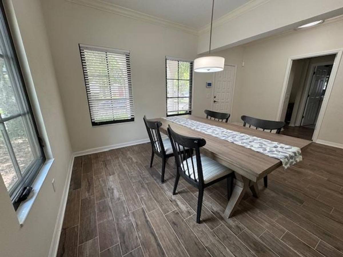 House for rent at 906 Pawstand Rd, Kissimmee, FL 34747