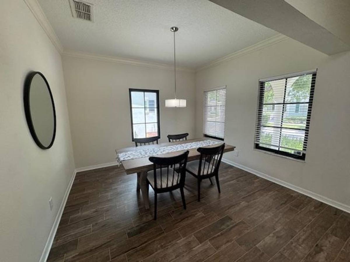 House for rent at 906 Pawstand Rd, Kissimmee, FL 34747
