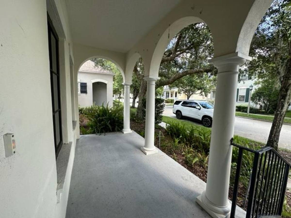 House for rent at 906 Pawstand Rd, Kissimmee, FL 34747