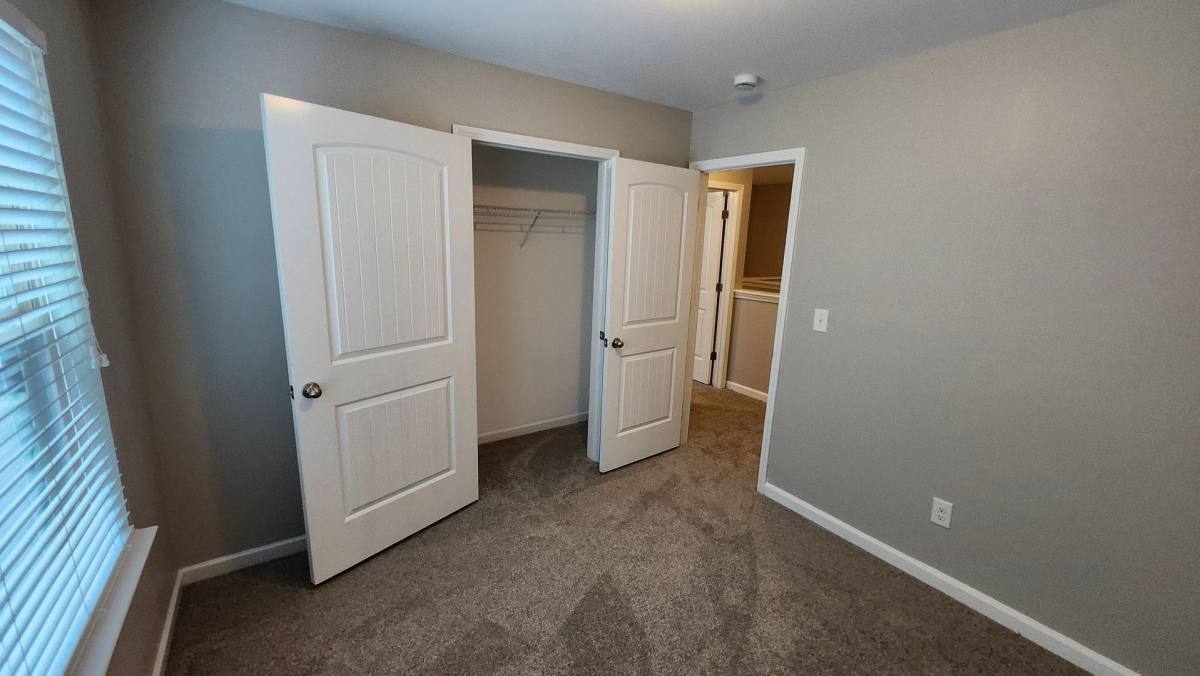 House for rent at 4680 Ravenwood Loop, Union City, GA 30291