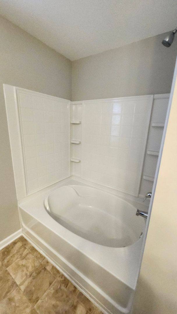 House for rent at 4680 Ravenwood Loop, Union City, GA 30291
