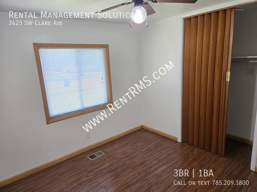 House for rent at 3423 SW Clare Ave, Topeka, KS 66611
