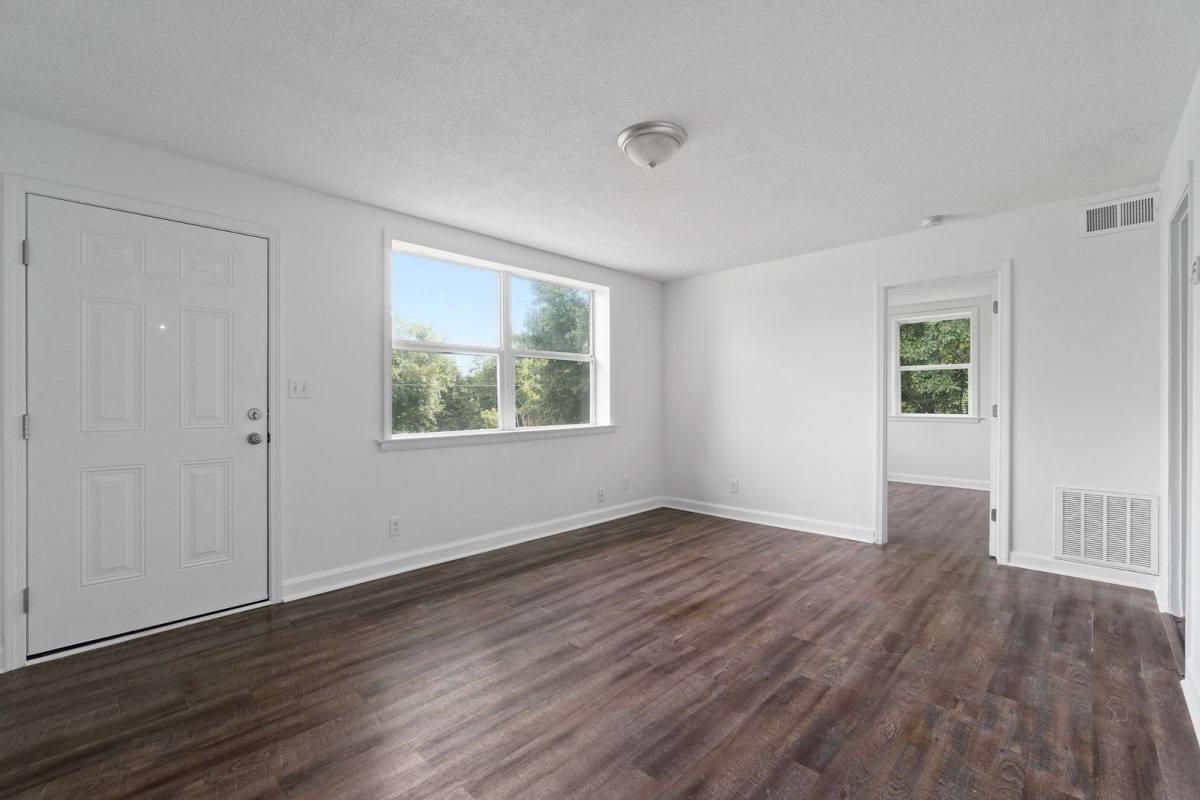 Apartment for rent at 706 Britton Springs Rd, Clarksville, TN 37042