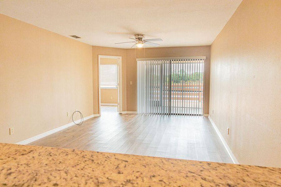Condo for rent at 1902 Garden Lake Dr, Winter Haven, FL 33884