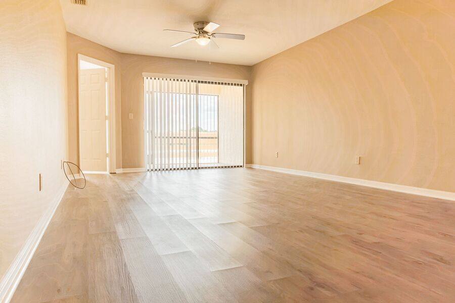 Condo for rent at 1902 Garden Lake Dr, Winter Haven, FL 33884